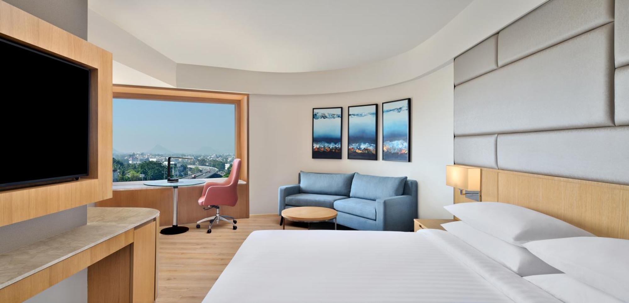 Отель Courtyard By Marriott Насик Экстерьер фото
