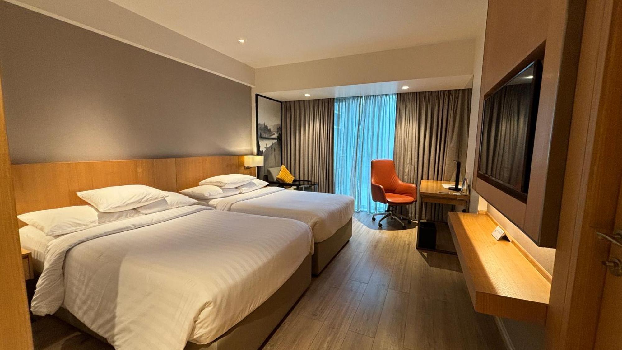 Отель Courtyard By Marriott Насик Экстерьер фото