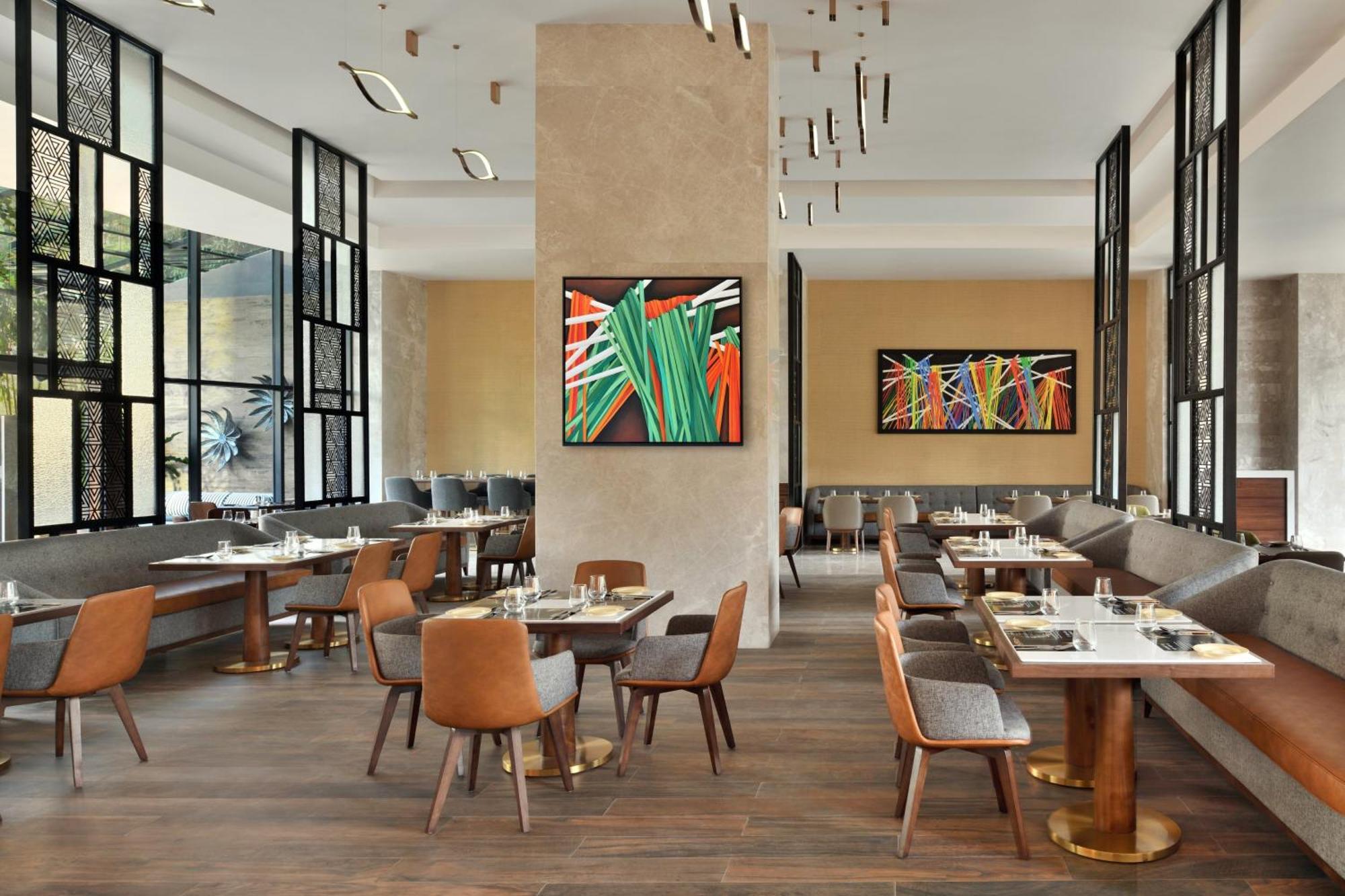 Отель Courtyard By Marriott Насик Экстерьер фото