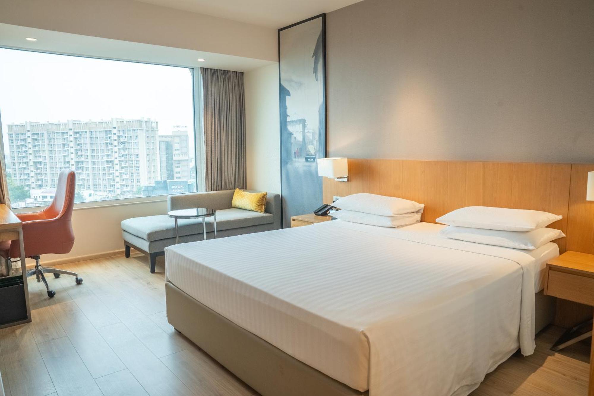 Отель Courtyard By Marriott Насик Экстерьер фото