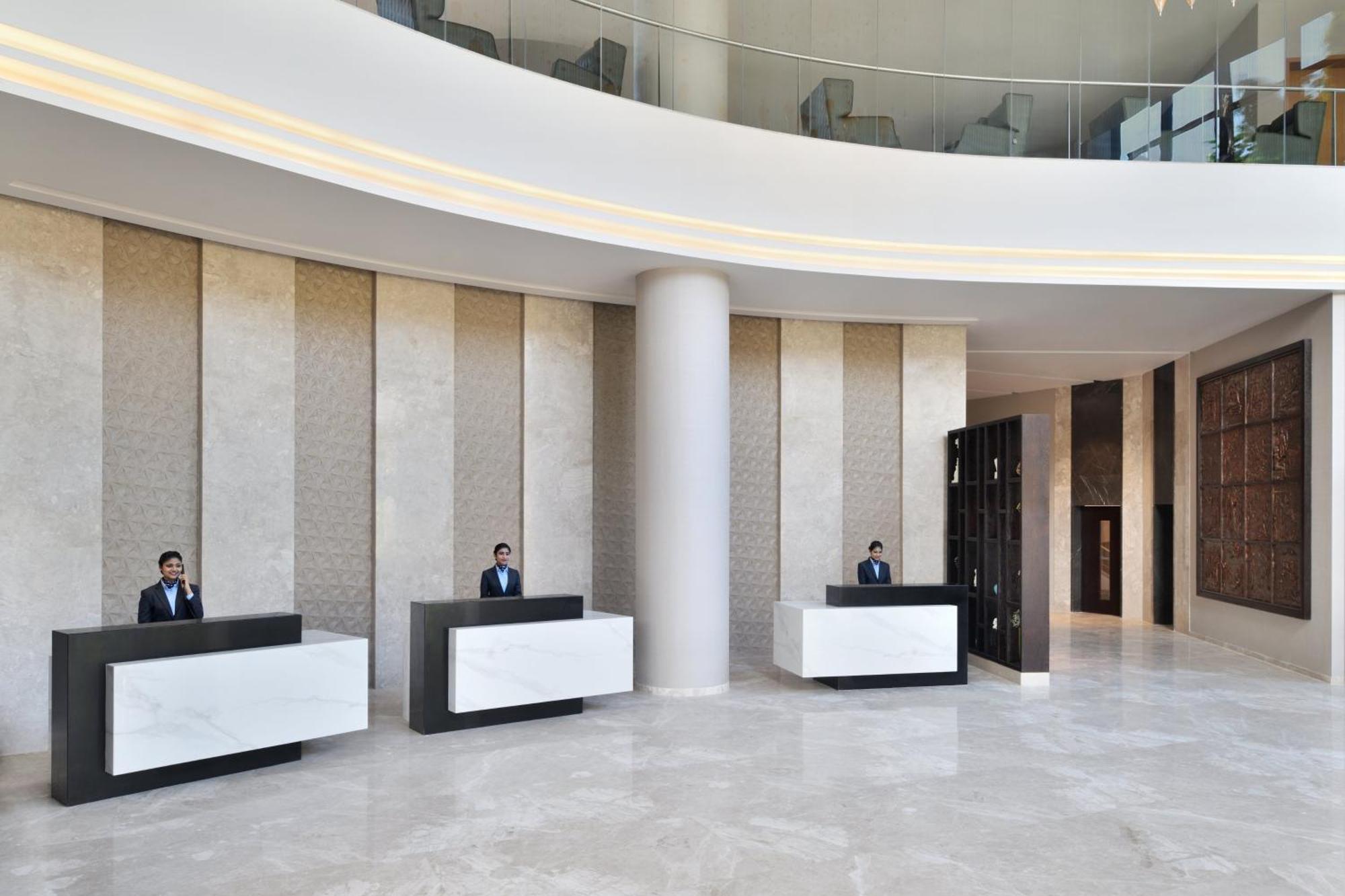 Отель Courtyard By Marriott Насик Экстерьер фото