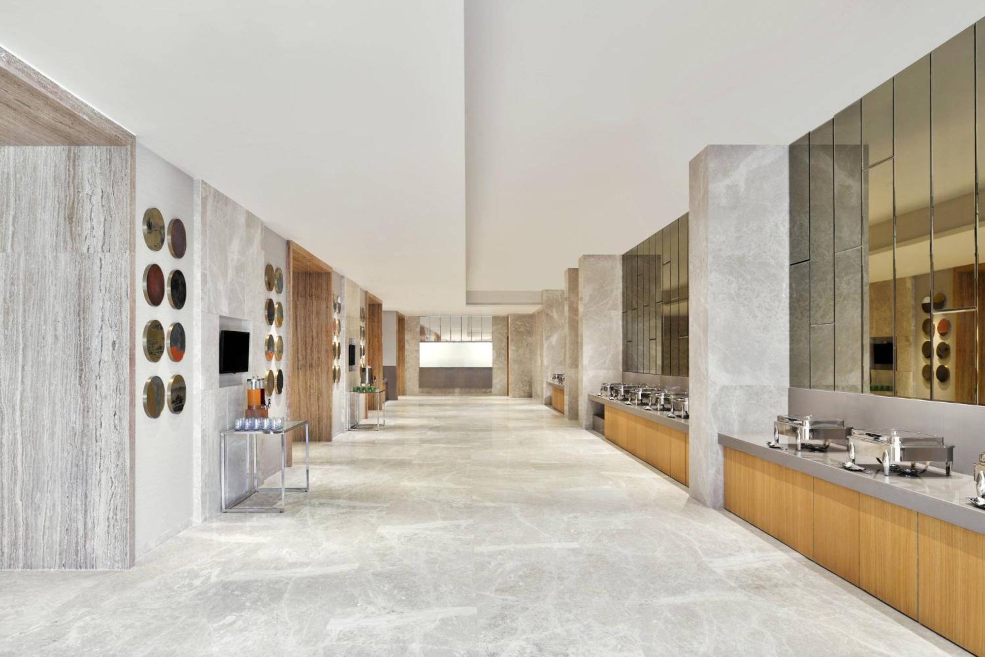 Отель Courtyard By Marriott Насик Экстерьер фото