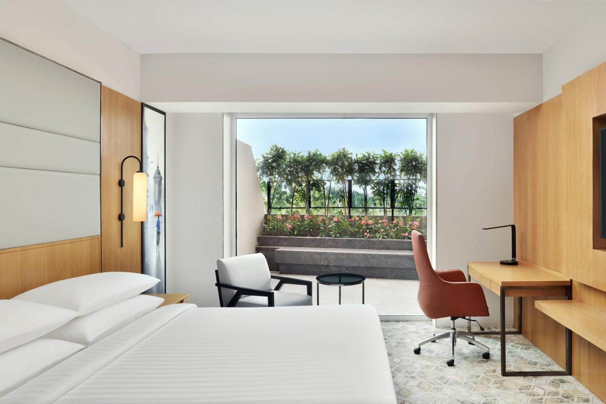 Отель Courtyard By Marriott Насик Экстерьер фото