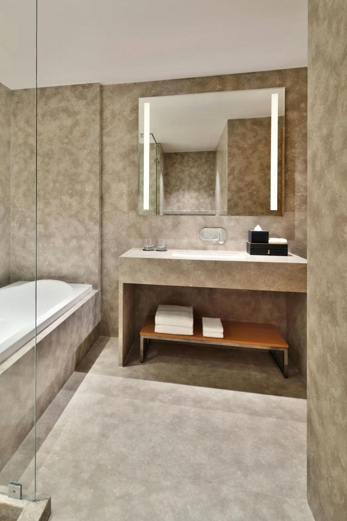 Отель Courtyard By Marriott Насик Экстерьер фото